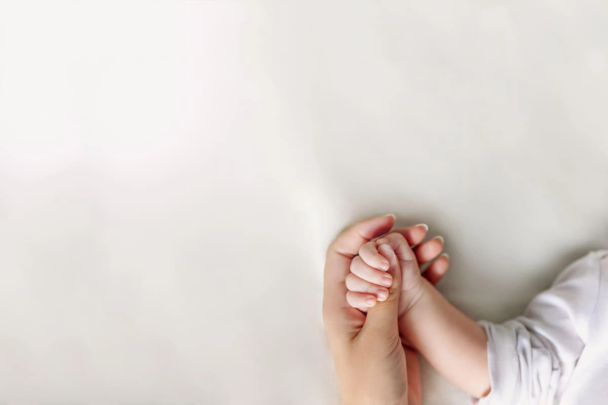 Comment devenir mère porteuse en 2021 — Avantages de la maternité de substitution