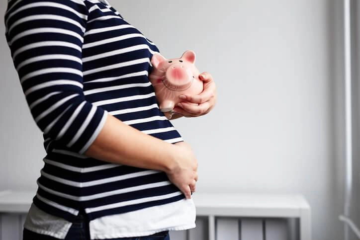 Combien gagne une mère porteuse?