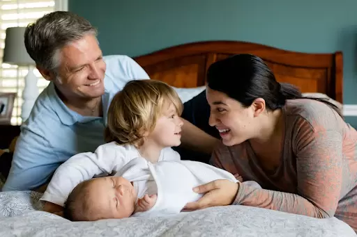 Combien coûte une mère porteuse: explications et exemples